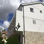 Διαμέρισμα Milica *